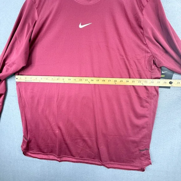 Nike Breathe Shirt Mens 2XL Red Dri-Fit Long Sleeve Center Swoosh Train Gym - Picture 7 of 14